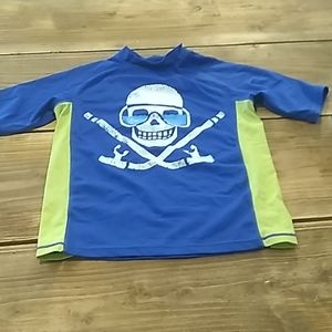 Gap Kids (M) Skull Swim Shirt Rashguard